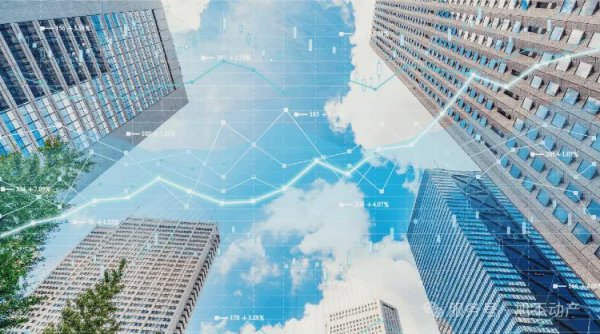 龙辉配资 日本房地产有多热？2025年Q1商业地产投资激增24%！海外资金翻倍涌入